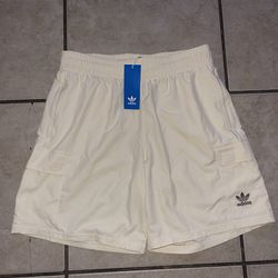 TREFOIL ESSENTIALS WOVEN CARGO SHORTS JP4784