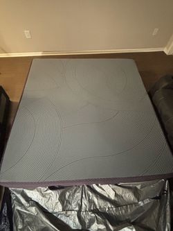 Purple Restore Plus Soft, King (Open Box)