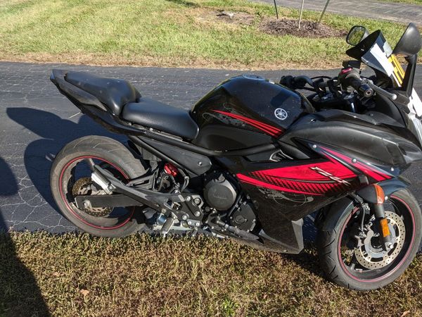 Yamaha 2012 fz6r