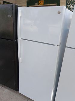 Delivery Available Clean Working Refrigerators