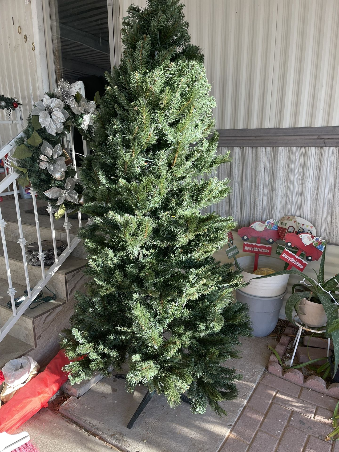 6.5 ft Pre light Christmas Tree