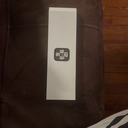 Watch SE (GPS + Cellular) Alum 40MM