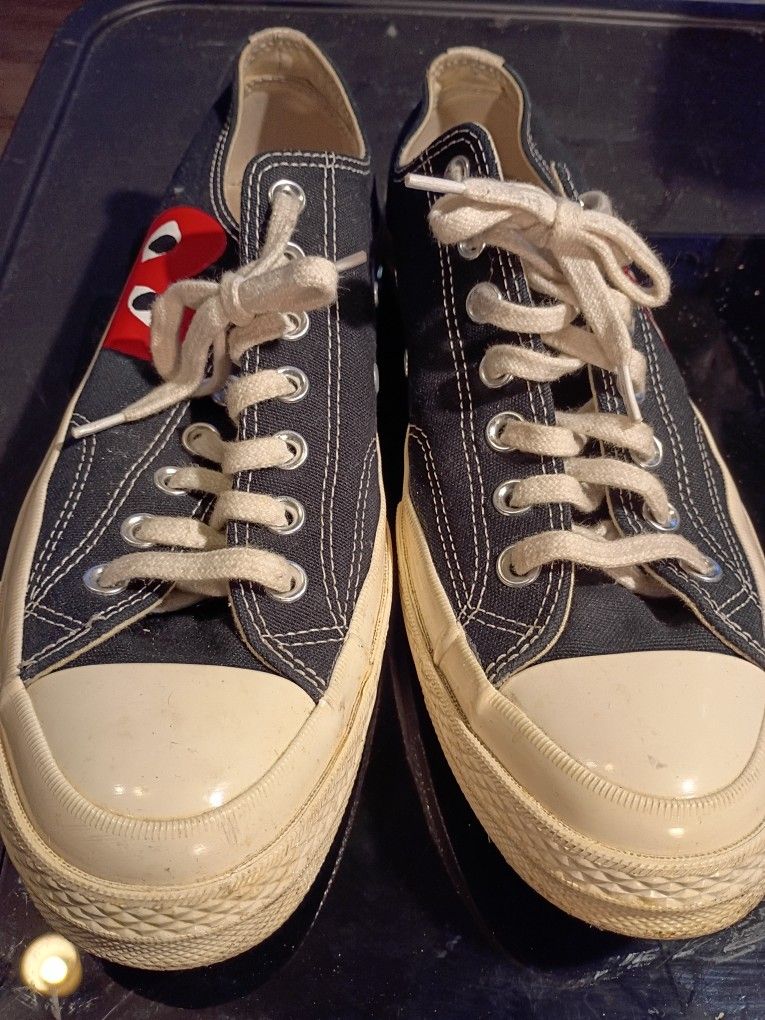 CONVERSE PLAY " COMME DES GARCONS  PLAY SNEAKERS MEN 9. WOMEN 11