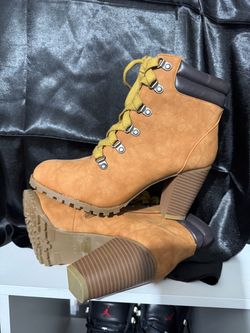 Ankle booties