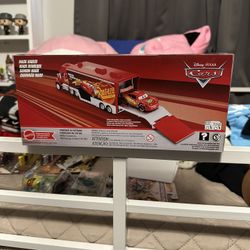 Disney Pixar Cars Cars 3 Mack Hauler Diecast Car 2025 Rust-Eze Lightning McQueen