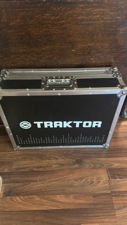 Traktor S4