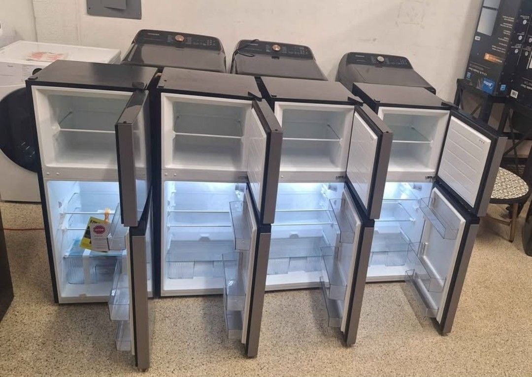 Midea 4.5 Min Refrigerator