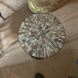 Accent Table 