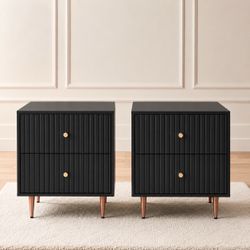 Set of 2 fluted nightstands with storage drawers