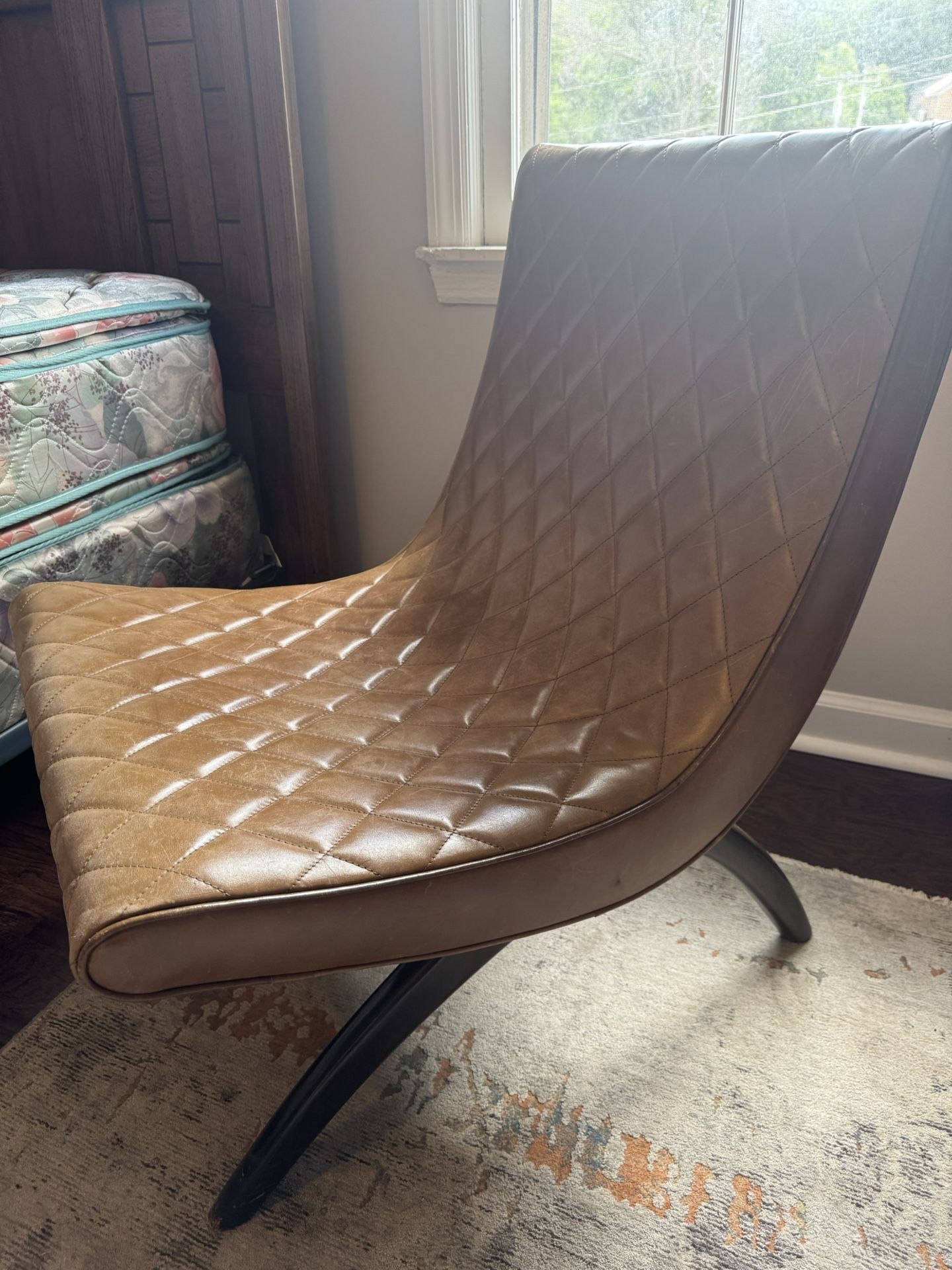 Leather / Mahogany Diamond Pattern Chair
