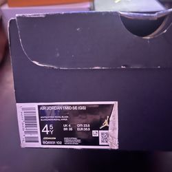 Air Jordan 1 Mid Se (gs)