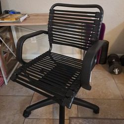 Oficie Chair