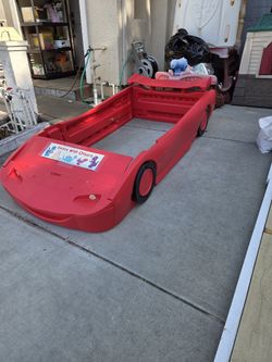 Little Tikes Children Pink And Ferrari Corvette Car Bed