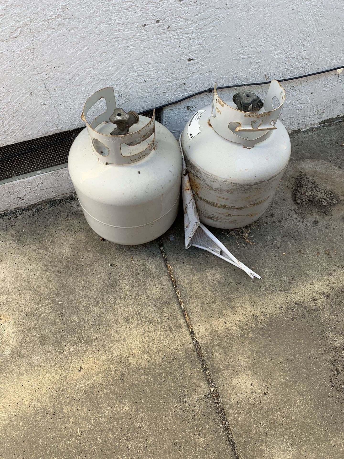 4 Pieces Garden