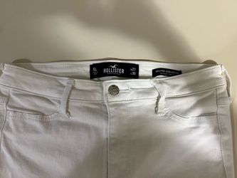 Hollister High rise white jeans 27x 30