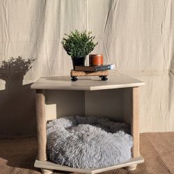 End Table/ Side Table Cat Bed