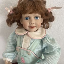 HAMILTON COLLECTION Porcelain Doll Heritage Doll Megan by Jane Zidjunas Vtg 1991