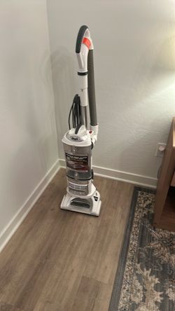 Shark Upright Vacuum Cleaner