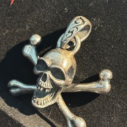 Sterling Silver Skull Pendant Heavy