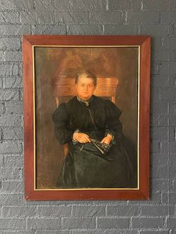 Antique Portrait Oil Painting of Old Lady, c.1920’s
- Delivery Available