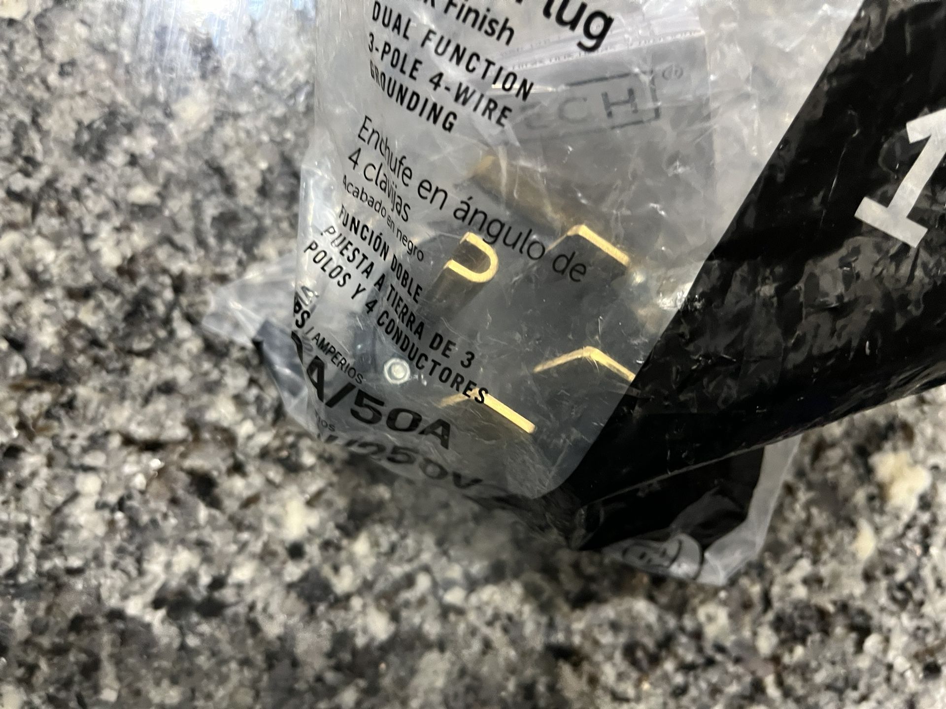 30/50A 125/250V 4 Prong Plug