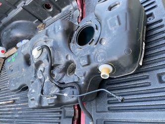 Gas Pump Nissan Sentra