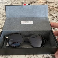 THOM BROWNE TB 407