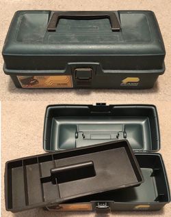 SMALL TACKLE BOX