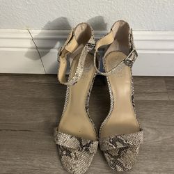 Vince Camino Snake Heels SZ 9 (utc Area)