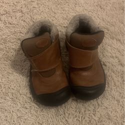 Little Boy Keen Boots Size 2