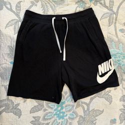 Nike Cloth Shorts XL LIKE NEW
