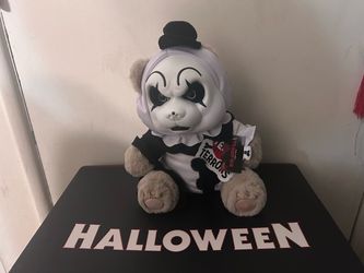 Spirit Halloween 2026 Terrifier Art the Clown bear