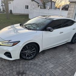 2019 Nissan Maxima