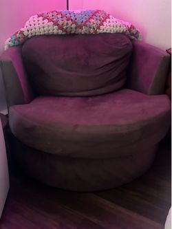 Swivel Chair