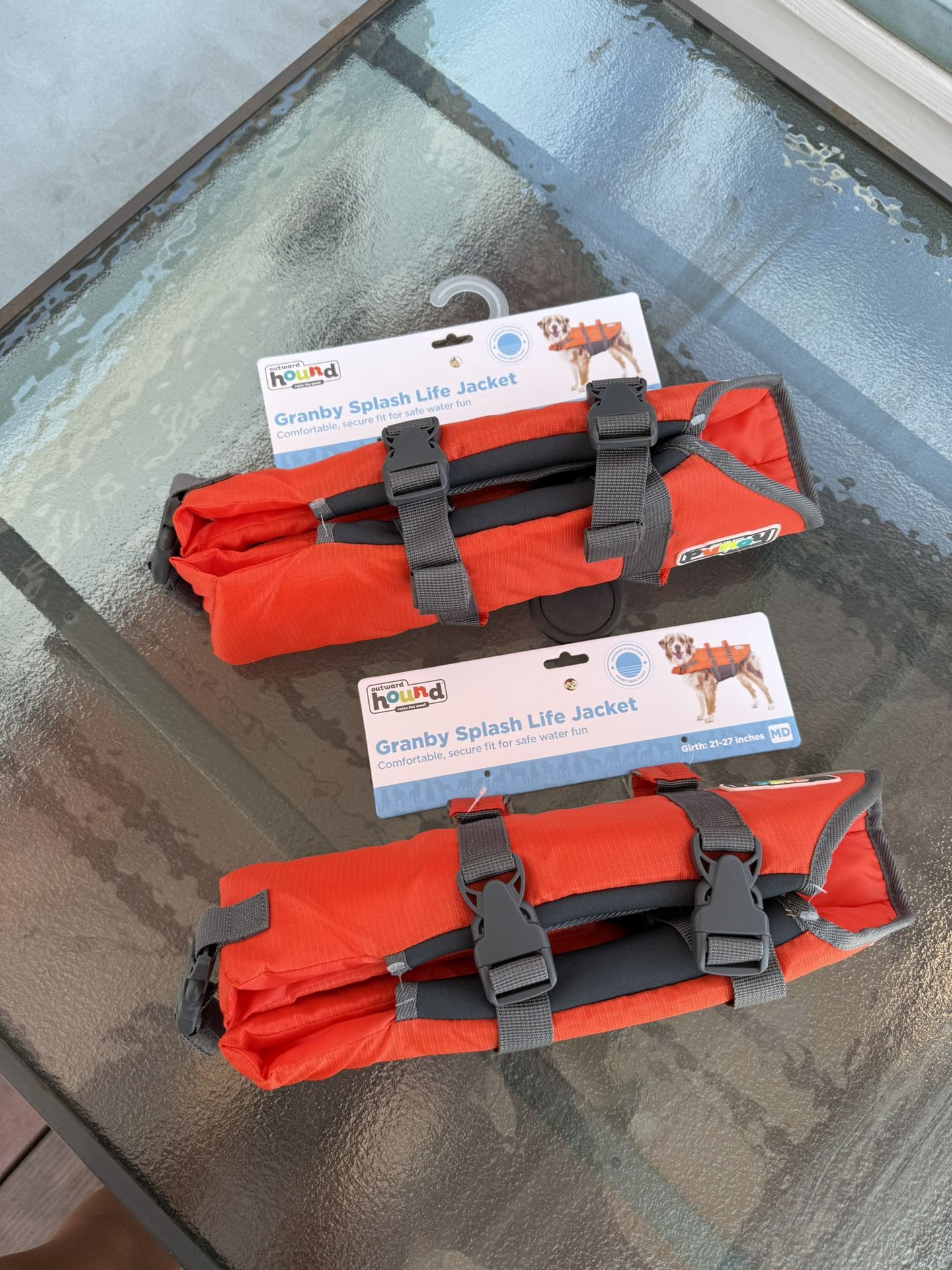 2 Dog Lifejackets (Medium)