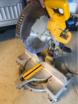 Dewalt Chop Saw 12 inch