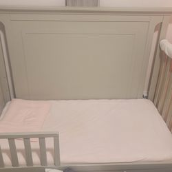 Baby Bedroom Set Crib And Dresser