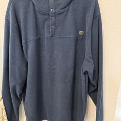 Men’s Pullover Blue Shirt Size XL