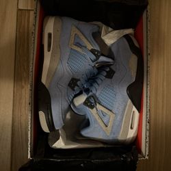 Jordan’s 4 University Blue With Box 