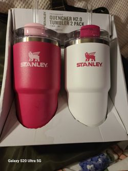 2 Stanley Quencher H2.0 Tumblers