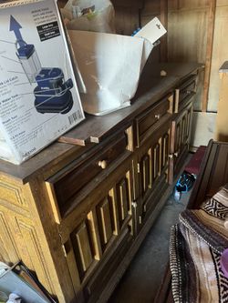 Large Mid Century Cabinet/buffet Dresser