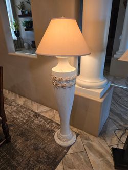 Decorative White & Gold Floor Lamp w/ Shade – $60