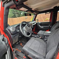 2011 Jeep Wrangler Rubicon Unlimited 
