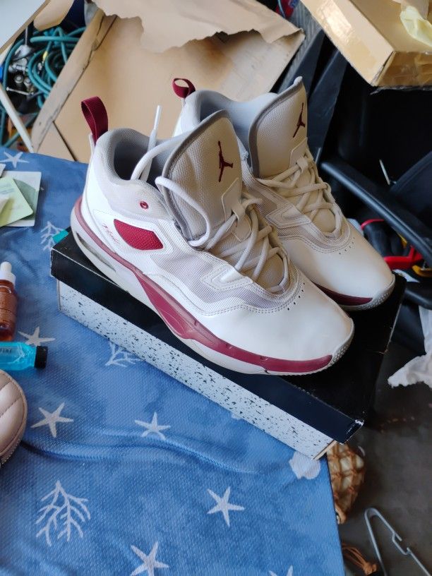 Size 8.5