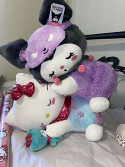18 Inch Sleeping Hello Kitty And Kuromi plush NEW!