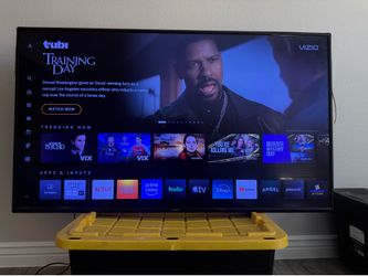 VIZIO 65 INCH TV