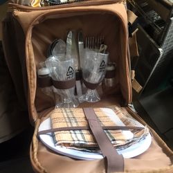 Picnic Basket Backpack Set For 2