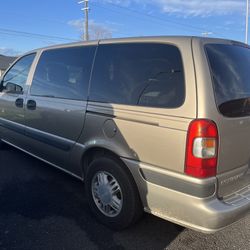 2003 Chevy Venture Mini Can 8 Seater 