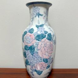 Vintage Porcelain Roses Chinoiserie Vase