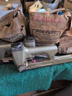 Two (2) Duo Fast Stapler Guns (used very little) and 100000  plus 1816 CR II 1/2 inch Staples